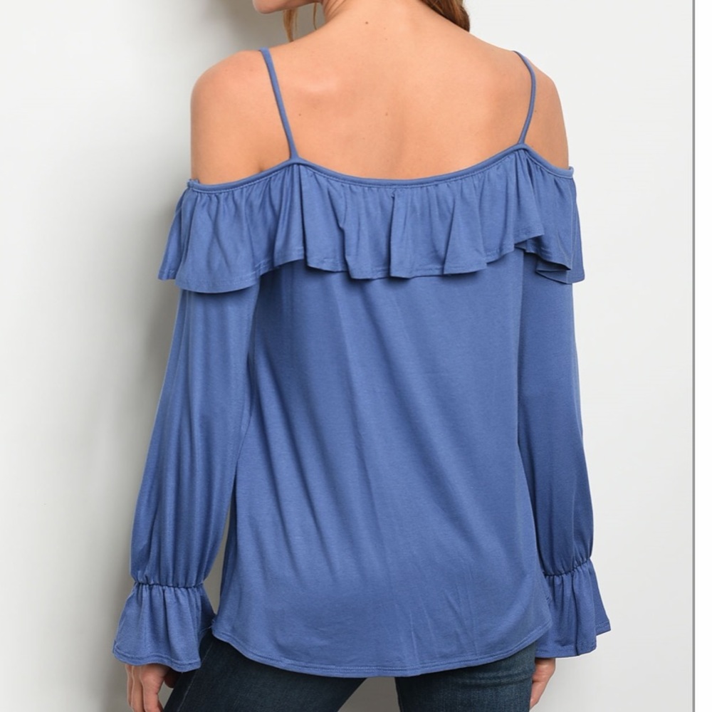 1 SMALL Long Sleeve, Cold Shoulder Top - Picture 8 of 8